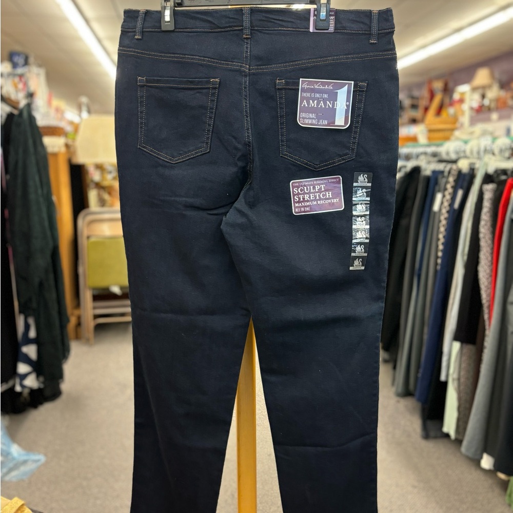 🛍️ Gloria Vanderbilt ladies 16W dark blue Amanda jeans - Picture 3 of 8